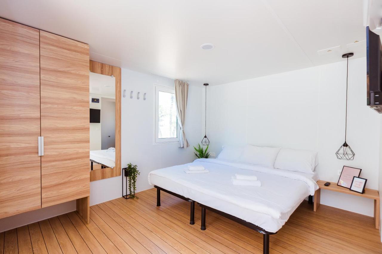 Mobile Homes Casapini In Fkk Camping Solaris Porec Exterior photo